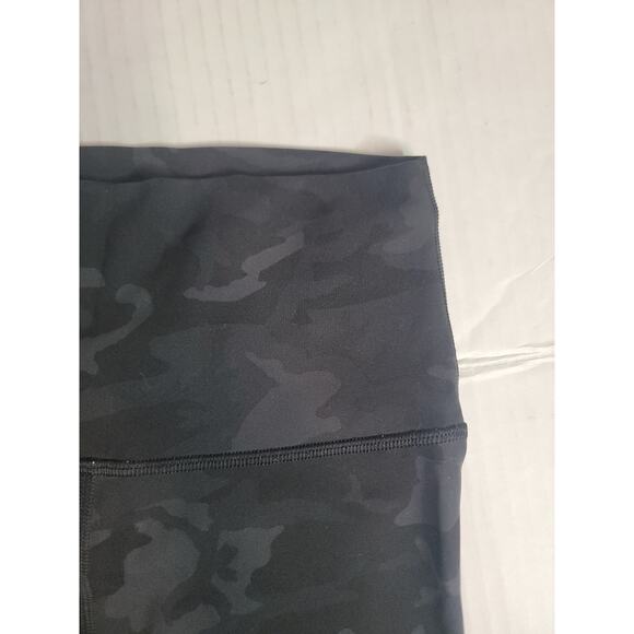 Lululemon Camo Leggings Sz 4 Wunder Train High Rise Heritage 365 Camo W5CQNS - Picture 5 of 8
